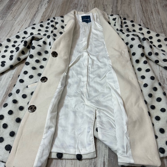 ModCloth Wool Salient Polka Dot Wool Blend Coat in Grey and White - Size 1x - Picture 6 of 16